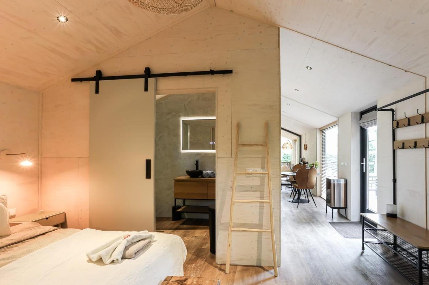 New Hello Zeeland - Watervliet View *